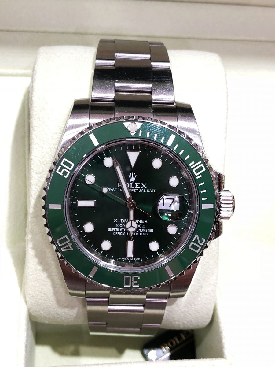 รับซื้อนาฬิกาRolex Green submariner Hulk ขอบเซรามิค